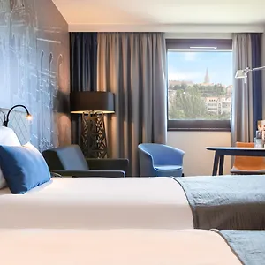 Szálloda Mercure Castle Hill